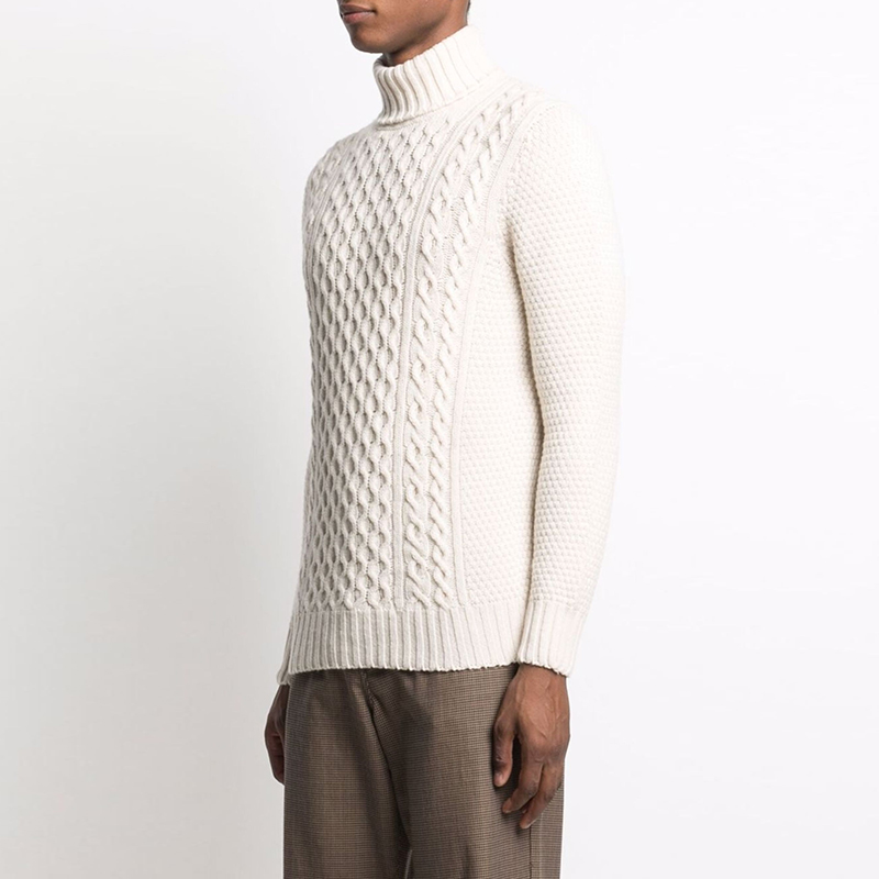 hongfeng’s custom turtleneck sweater ensures fashion-forward style and exceptional comfort for any event.